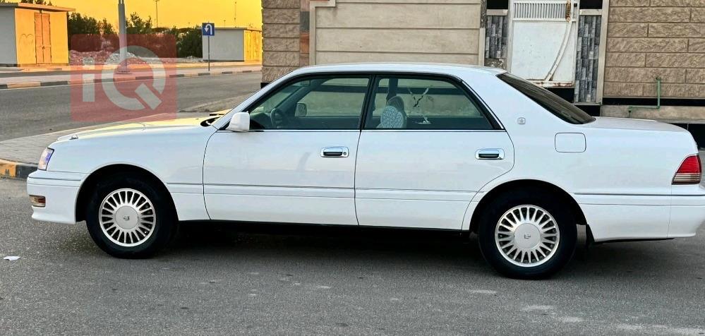 تويوتا كراون